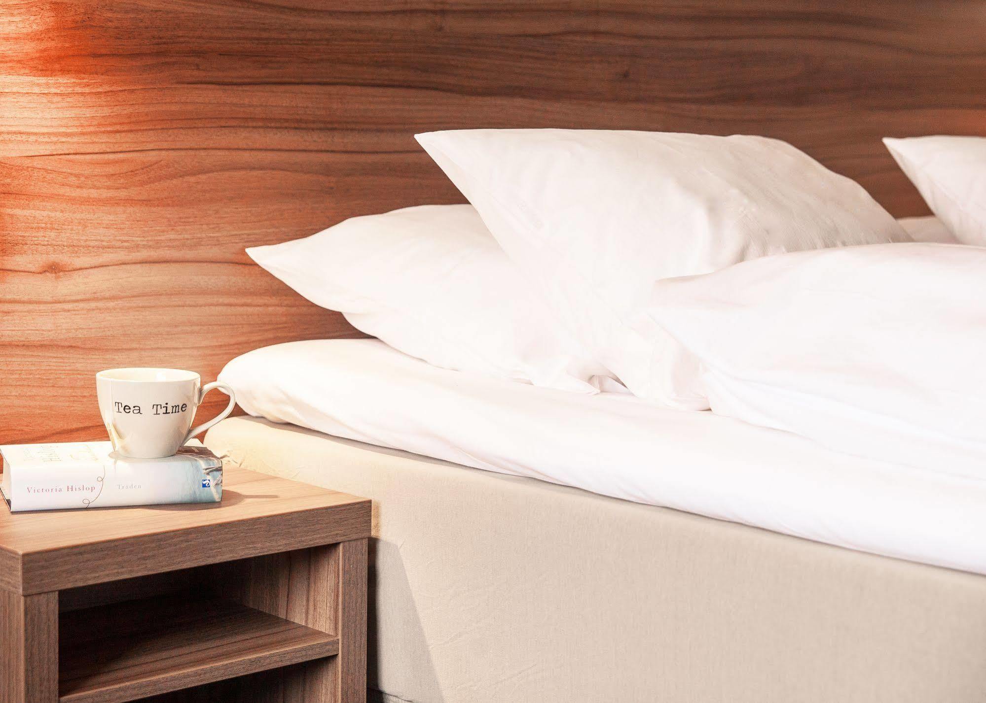 Thon Partner Hotel Otta Luaran gambar